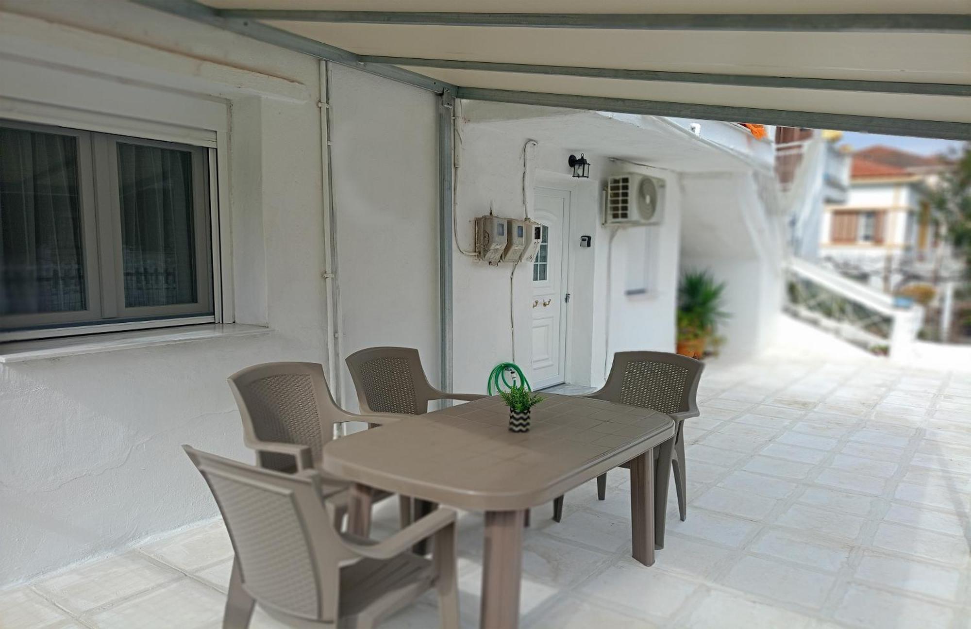 Apartamento Cozy Ground Floor House Agia Triada  Exterior foto